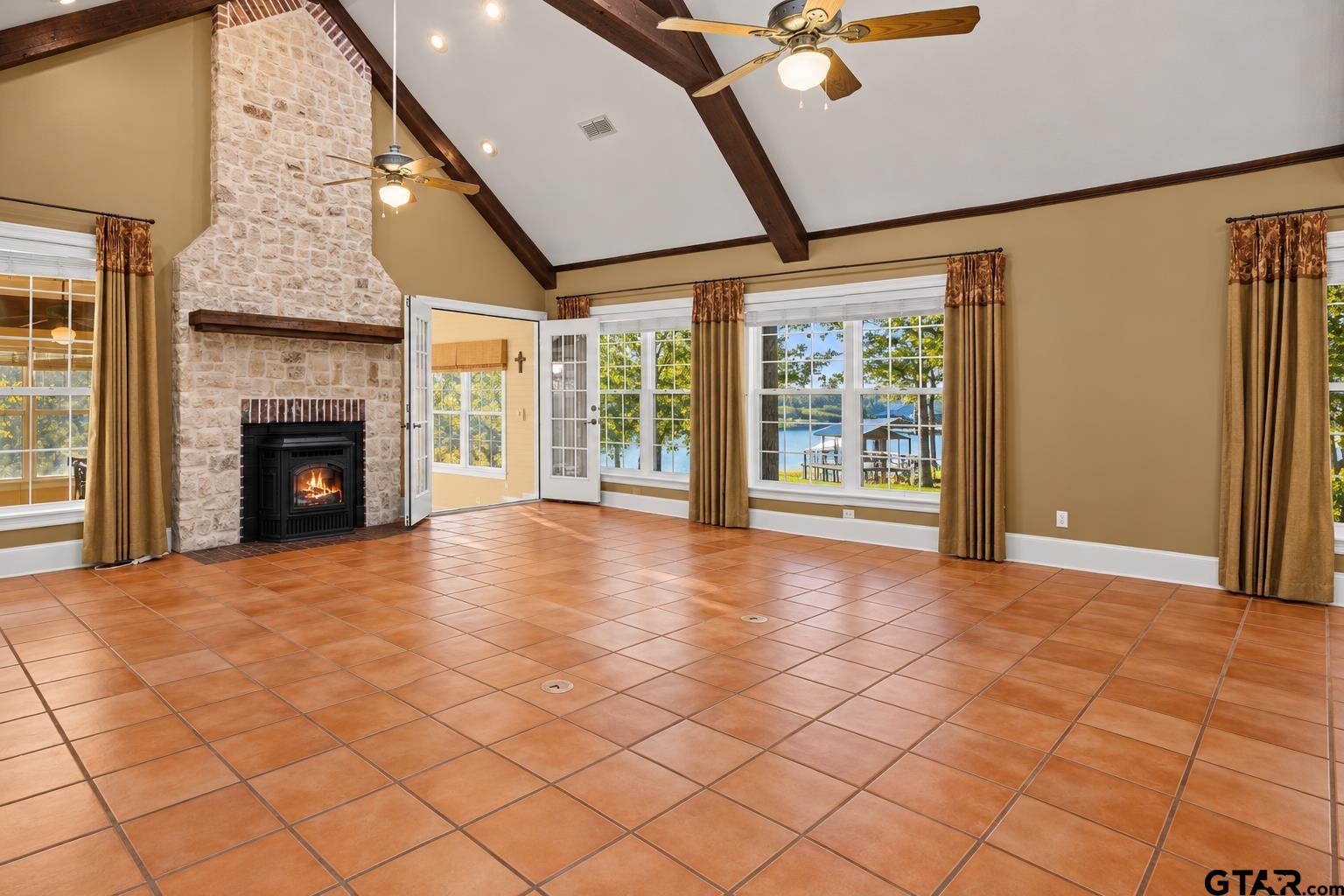 1755 County Road 2330