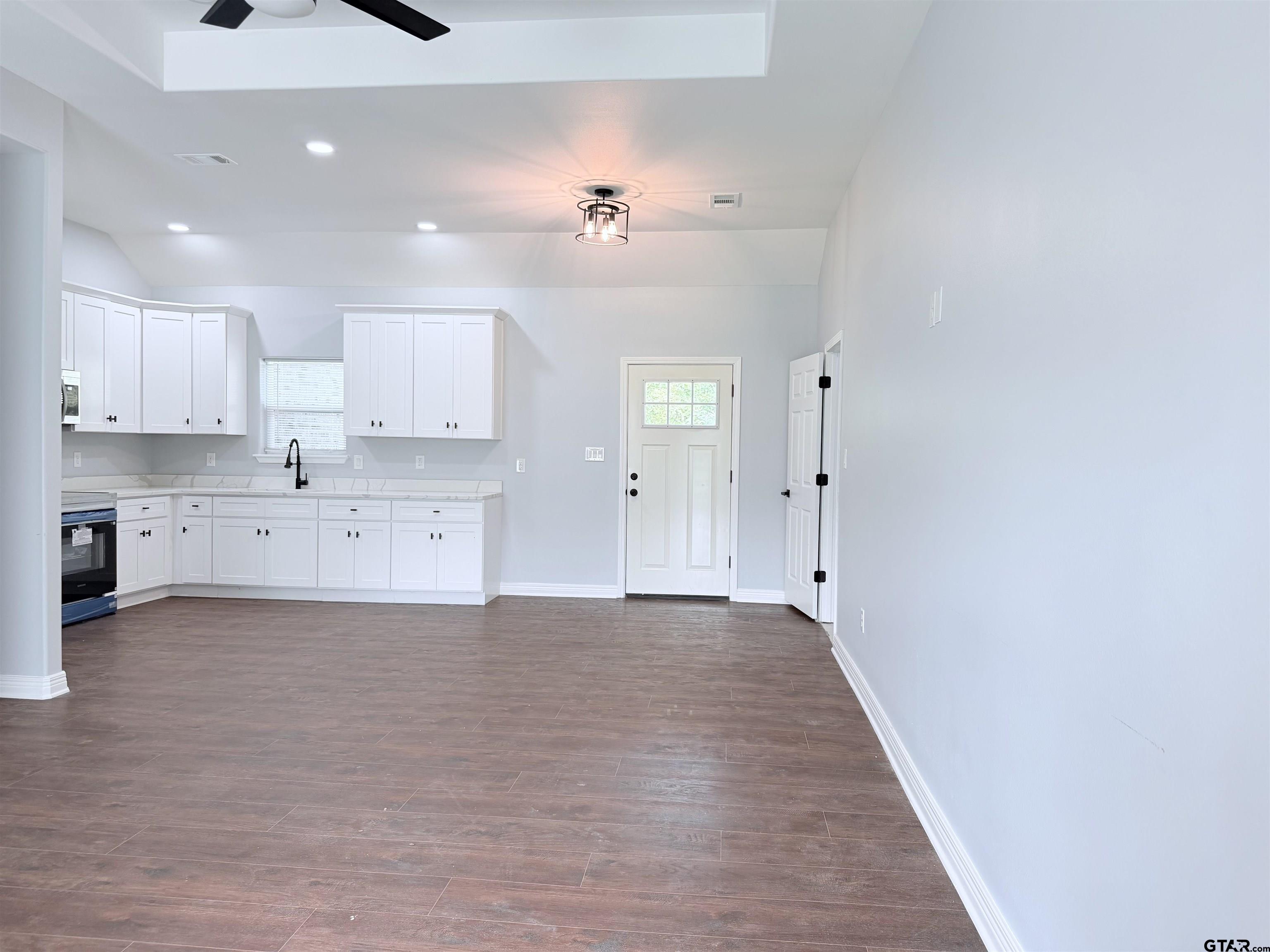 449 Cypress