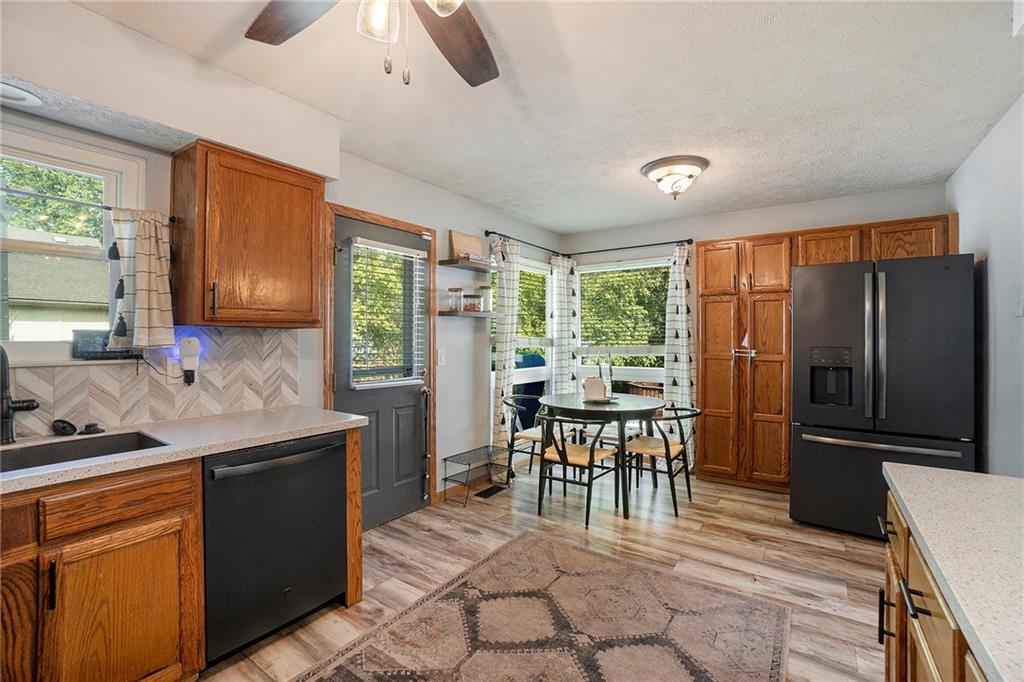 1126 E Yesteryear Drive