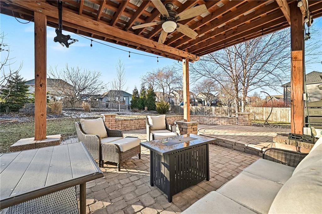 10114 N Ditman Avenue