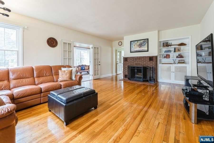 180 Island Road