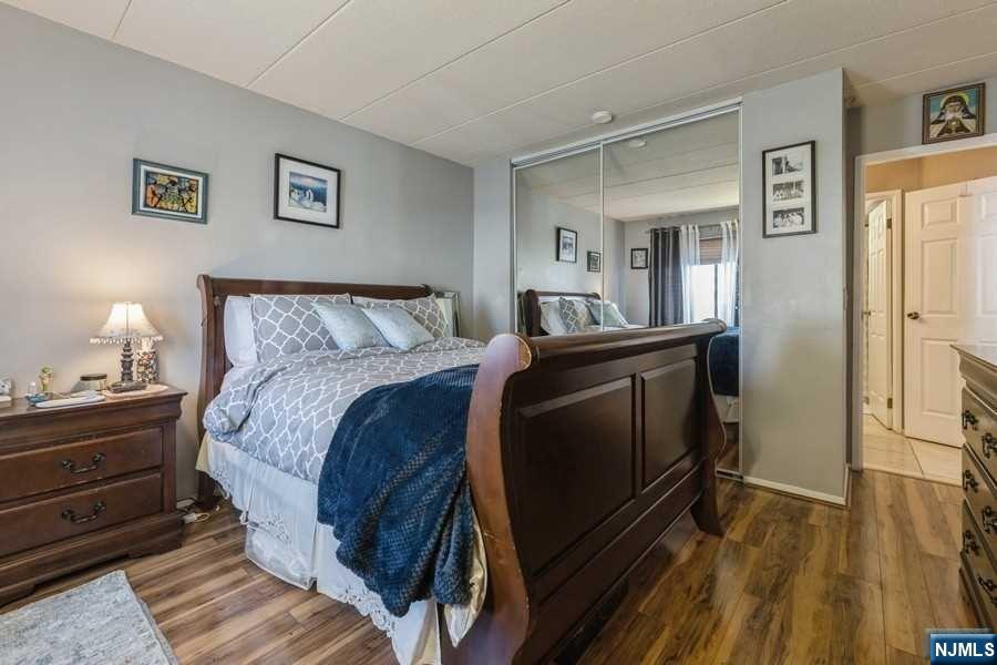 5 Linden Street 2J