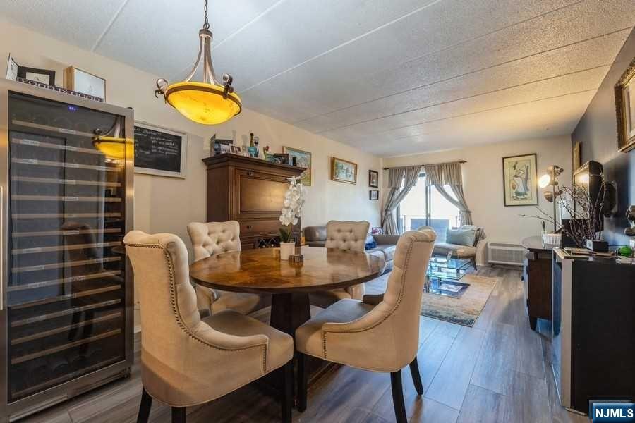 5 Linden Street 2J