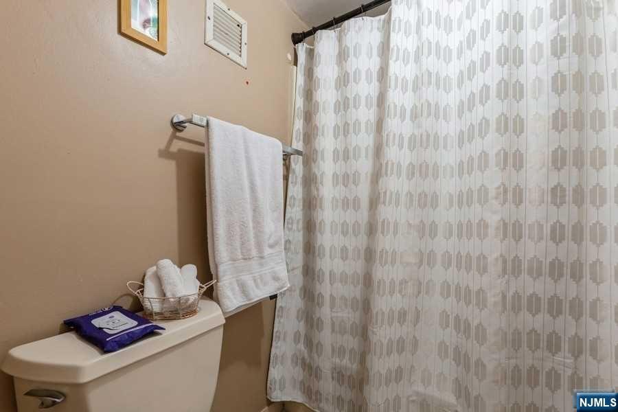 5 Linden Street 2J