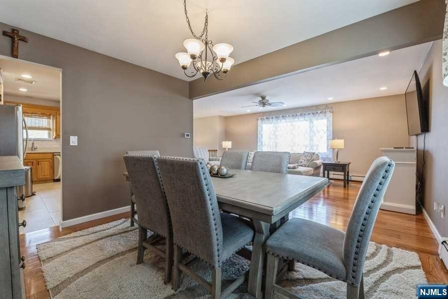 406 Van Bussum Avenue