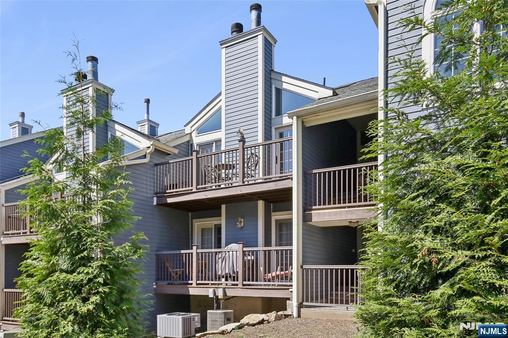 239 Cambridge Drive