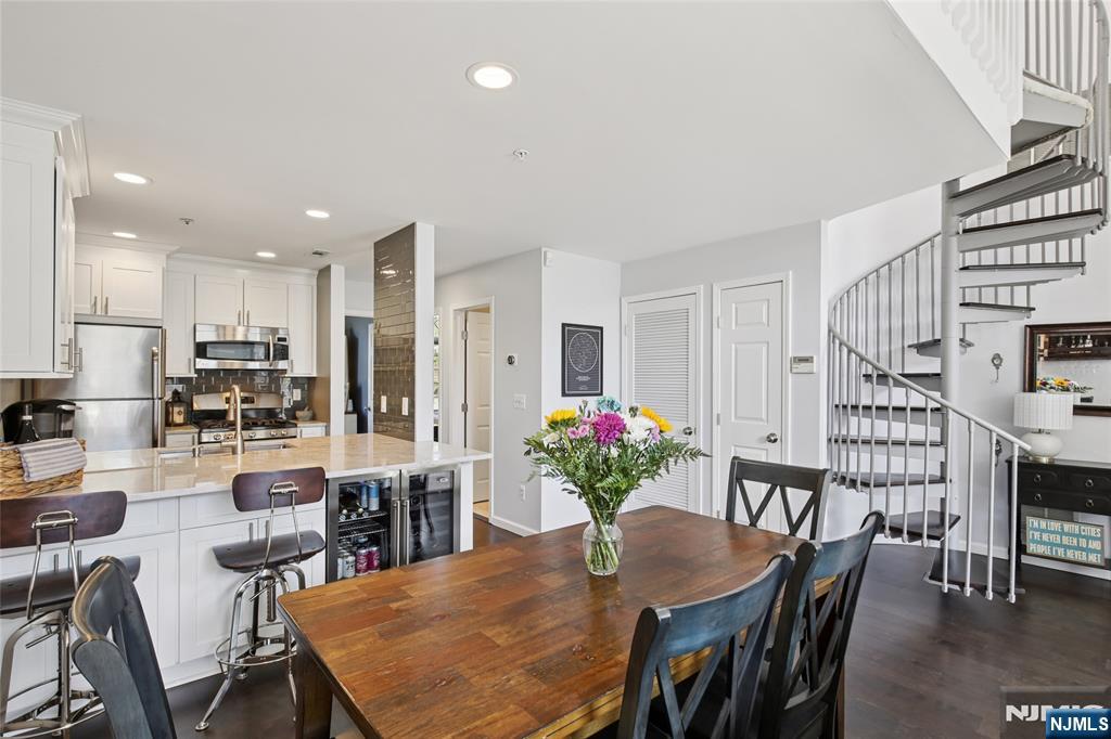 239 Cambridge Drive