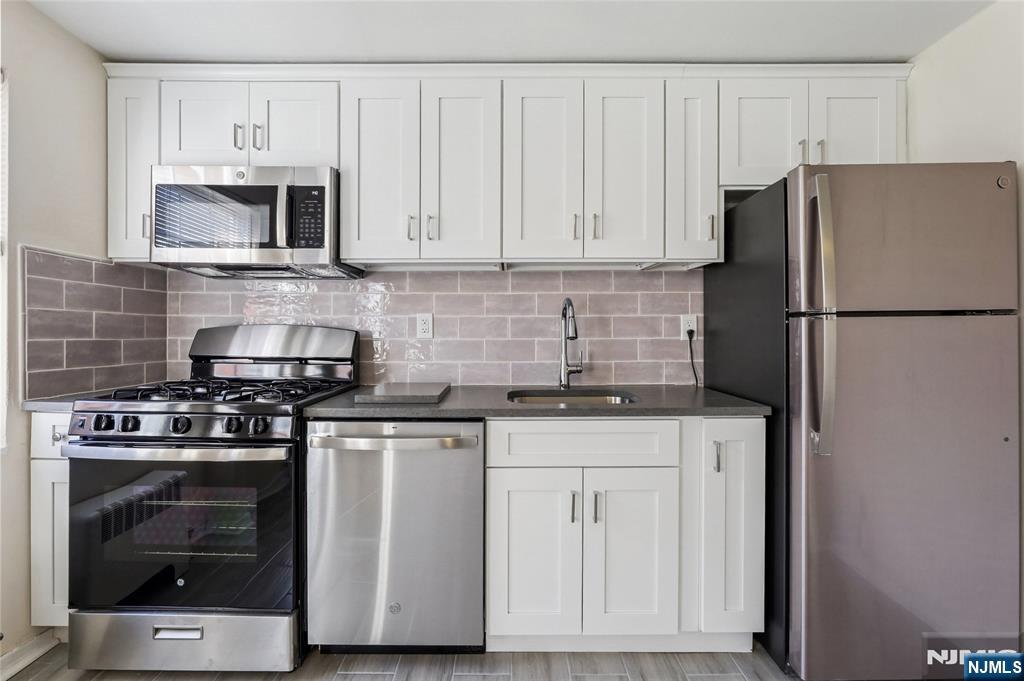 40 Clark Court 104