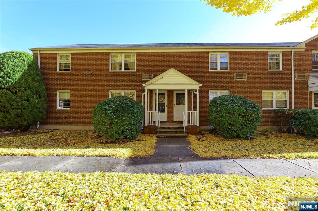 40 Clark Court 104