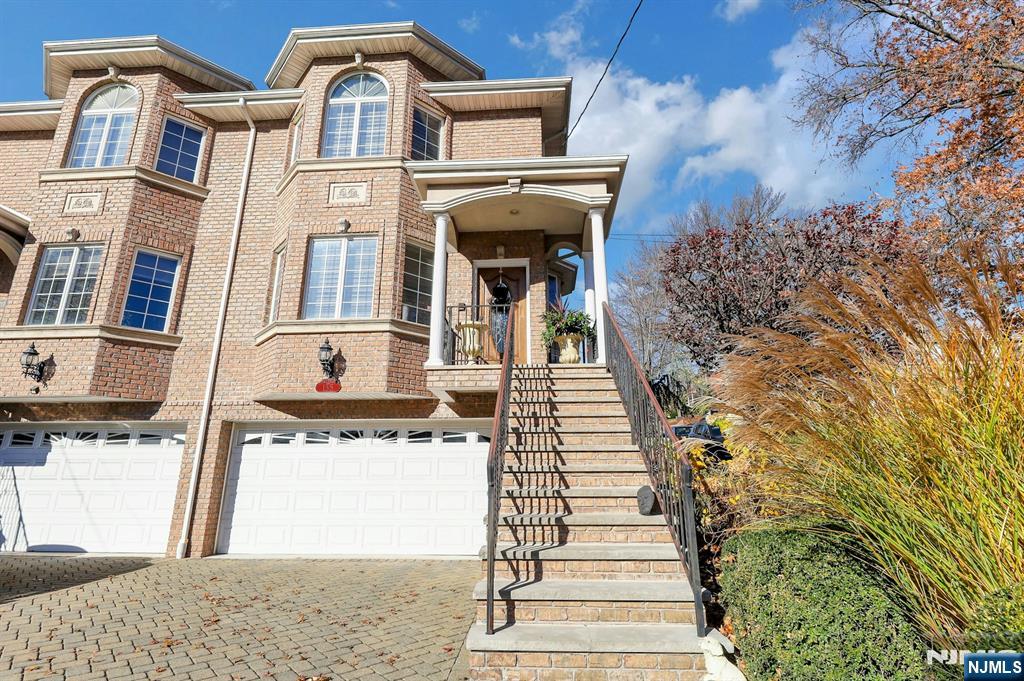 135 Abbott Avenue 2