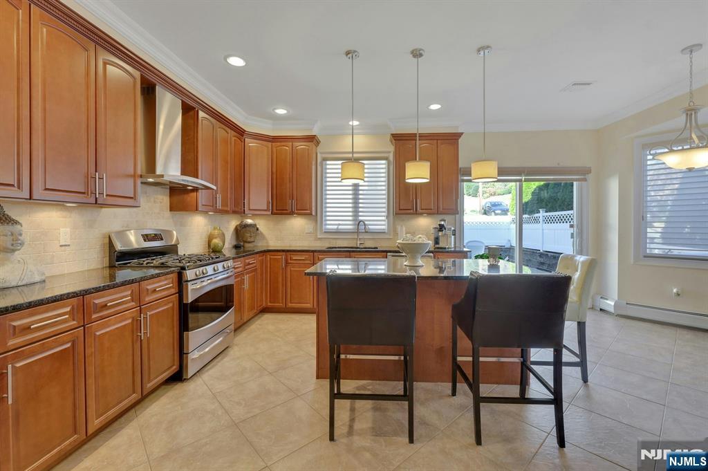 135 Abbott Avenue 2
