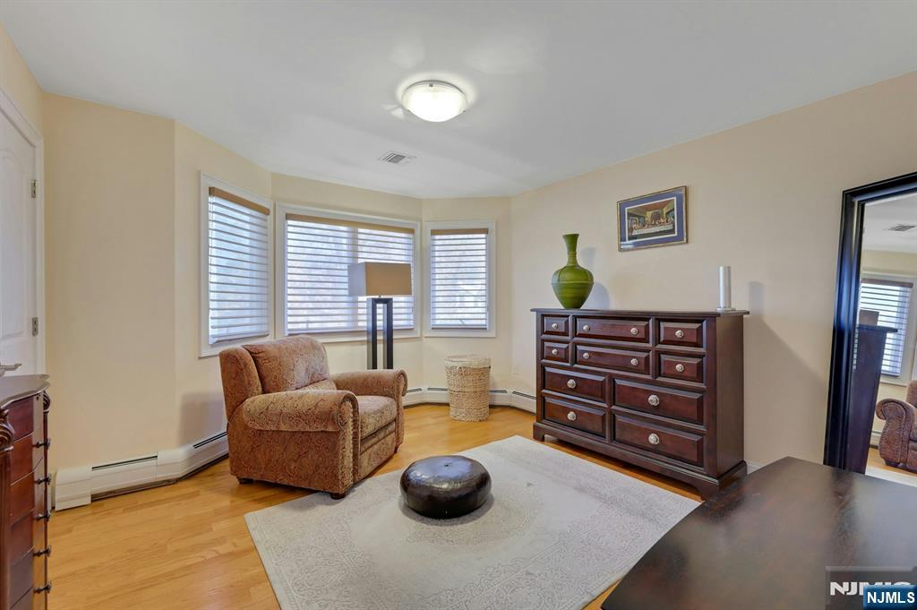 135 Abbott Avenue 2