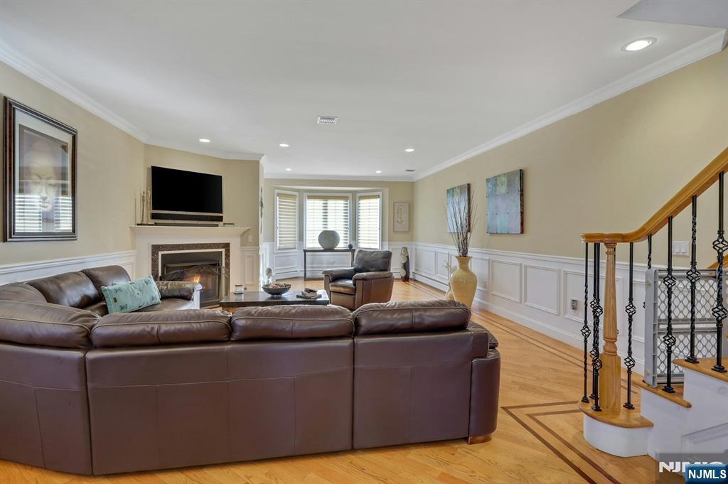 135 Abbott Avenue 2