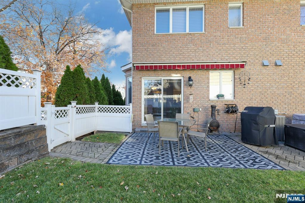 135 Abbott Avenue 2