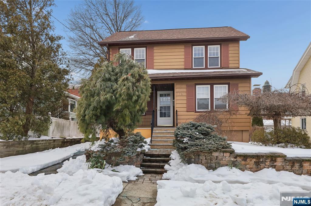 136 Gray Street