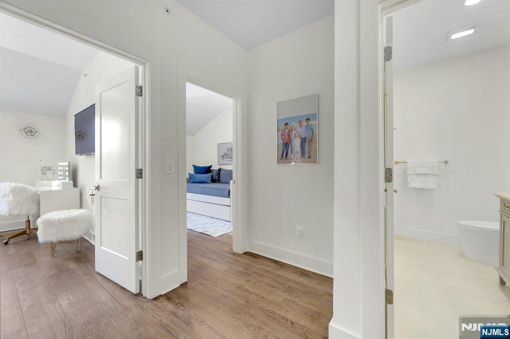 106 Brandon Court 106