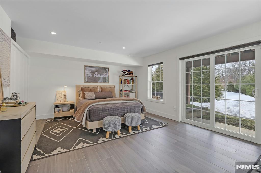 106 Brandon Court 106