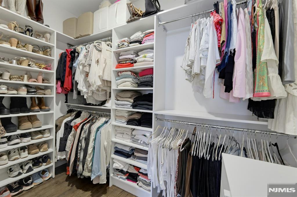 106 Brandon Court 106