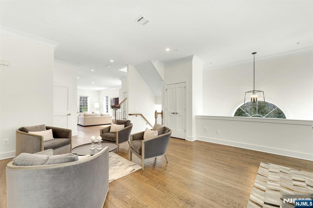 106 Brandon Court 106
