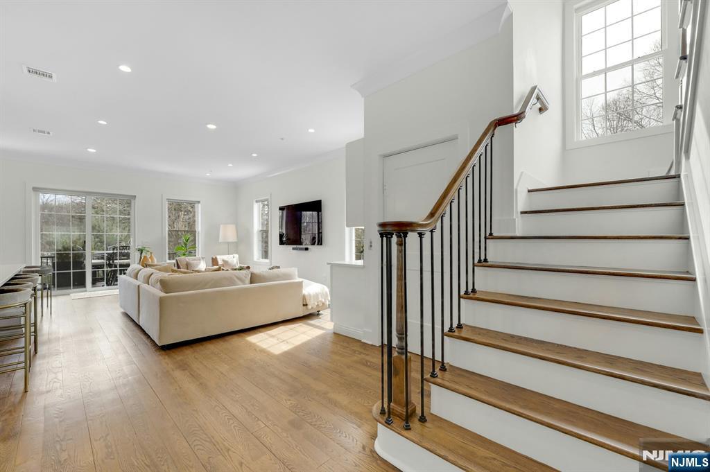 106 Brandon Court 106