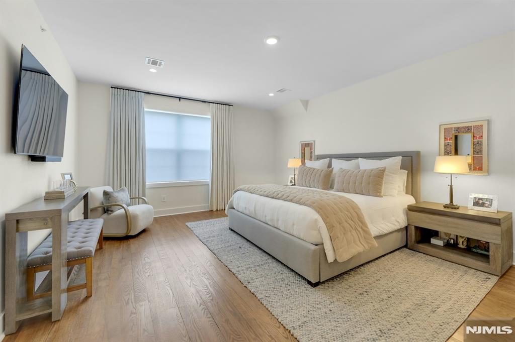 106 Brandon Court 106