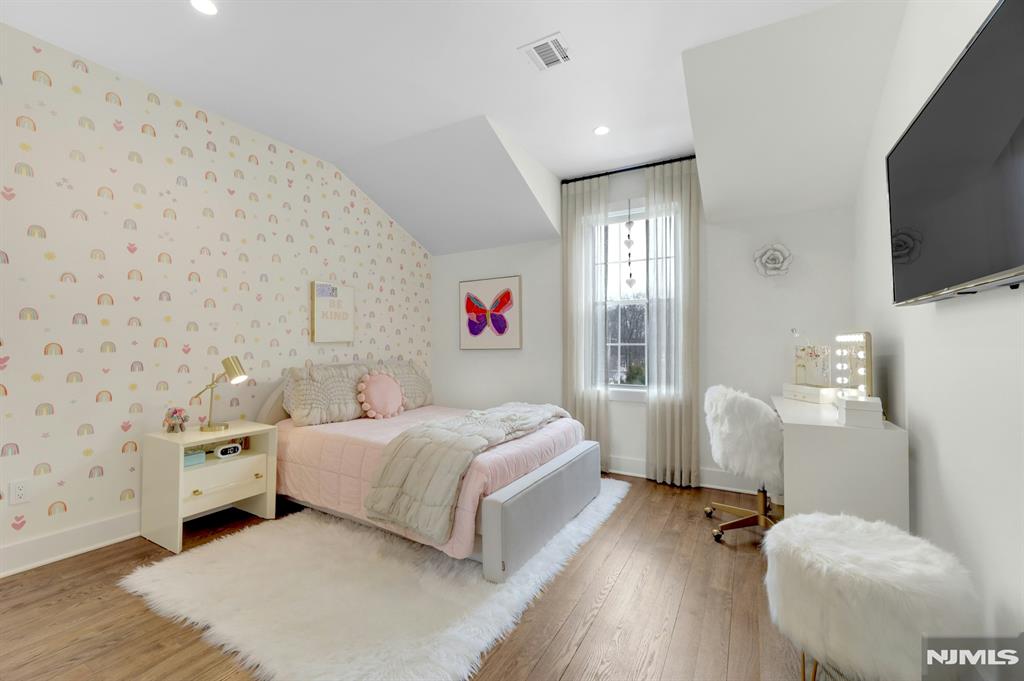 106 Brandon Court 106