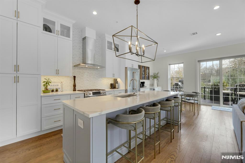 106 Brandon Court 106