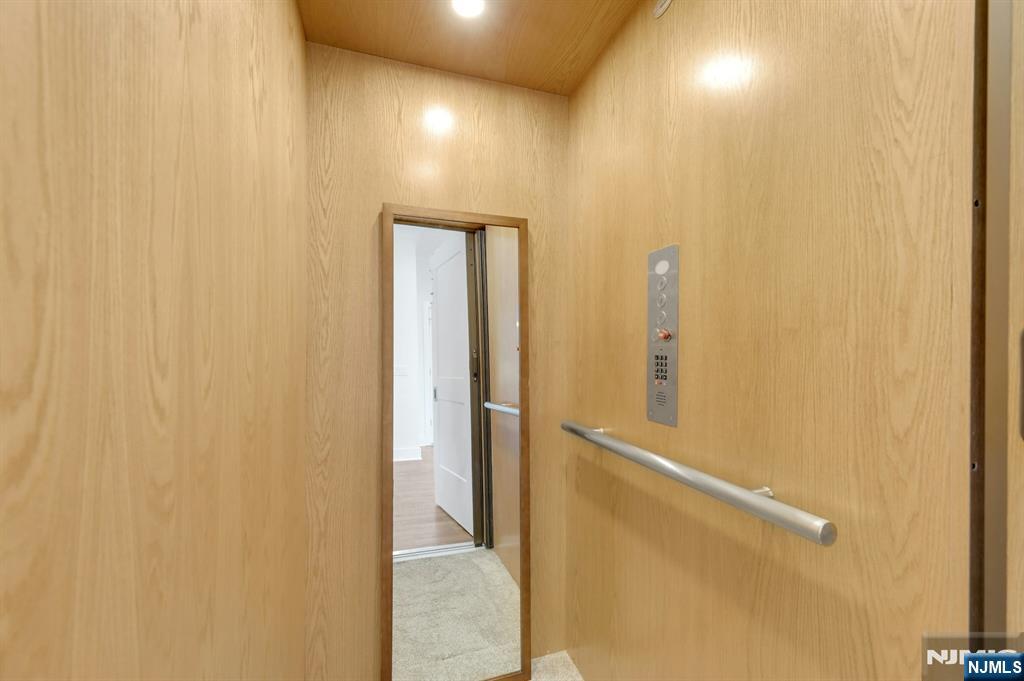106 Brandon Court 106