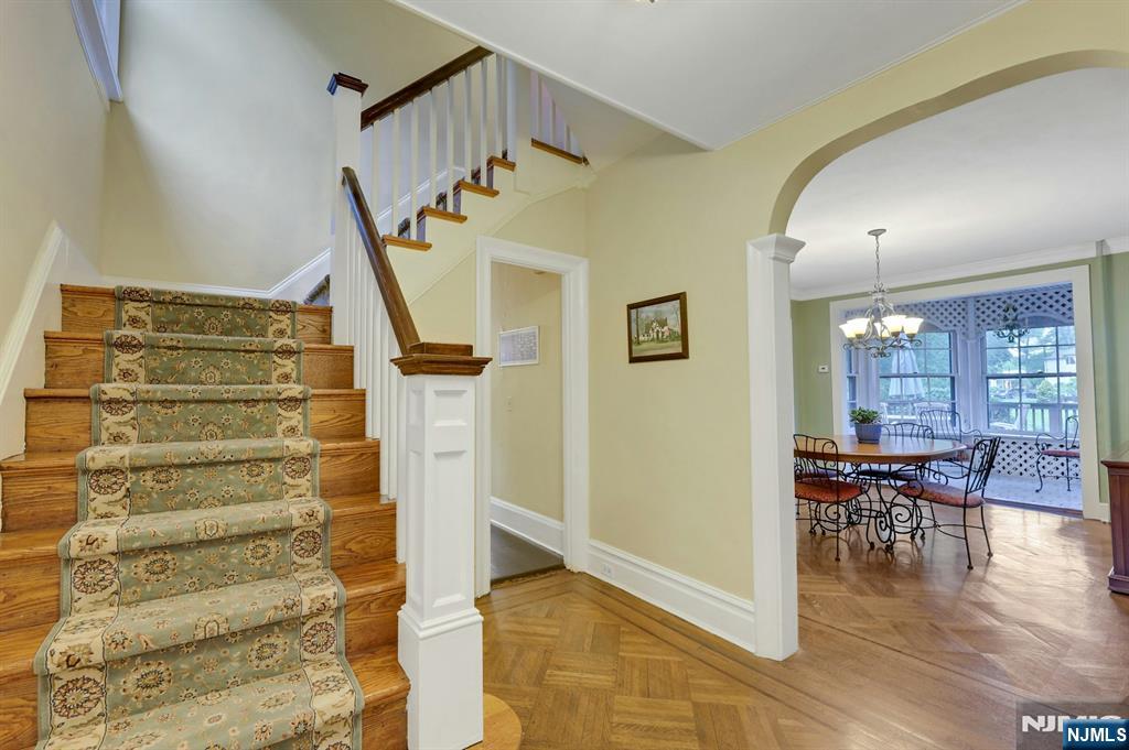 112 Goodwin Terrace
