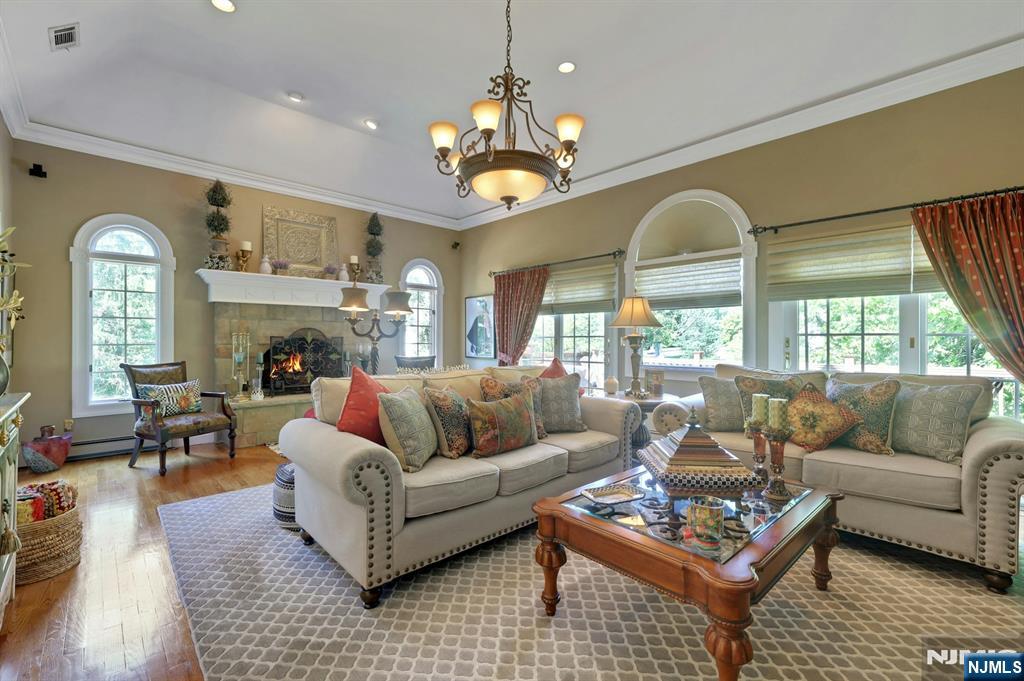 63 Pleasant Avenue