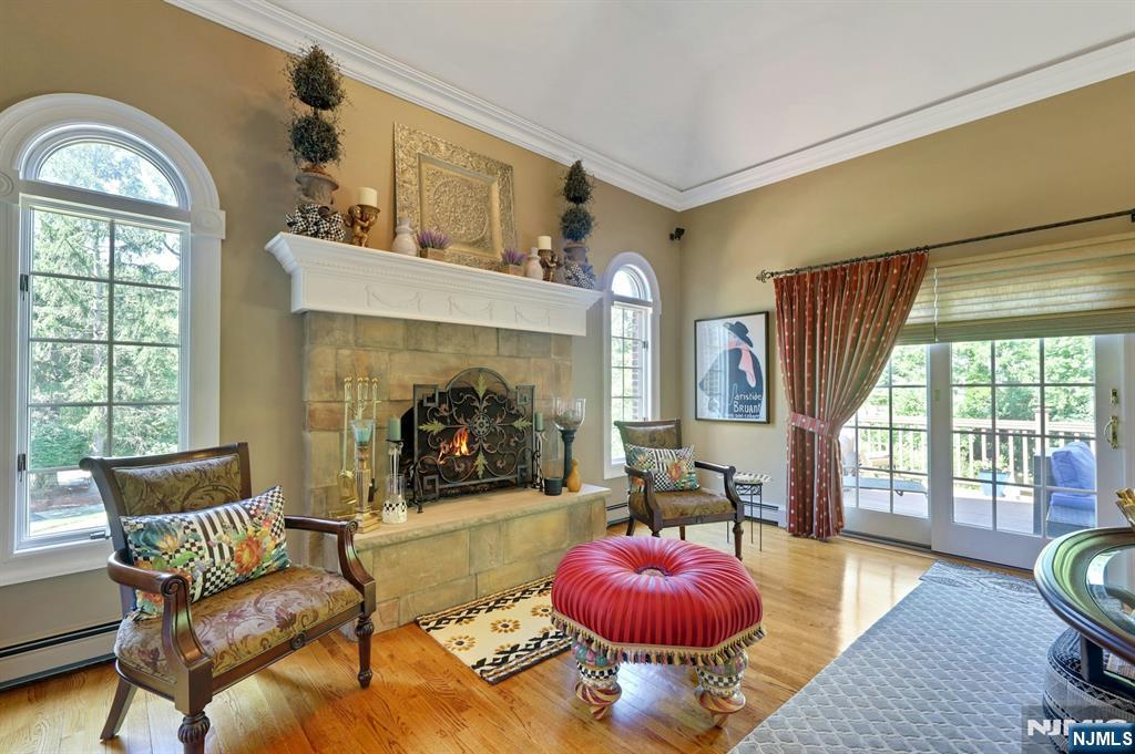 63 Pleasant Avenue