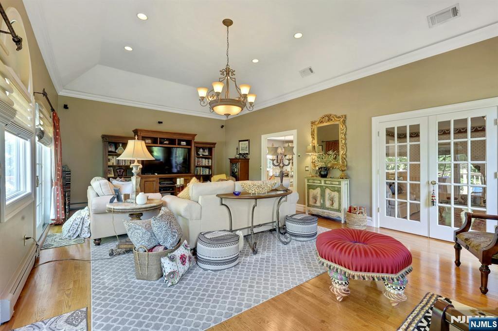 63 Pleasant Avenue
