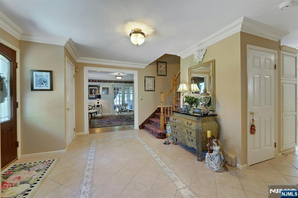63 Pleasant Avenue