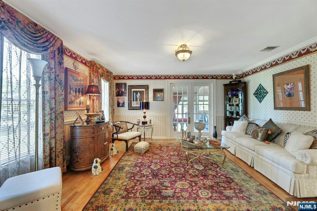 63 Pleasant Avenue