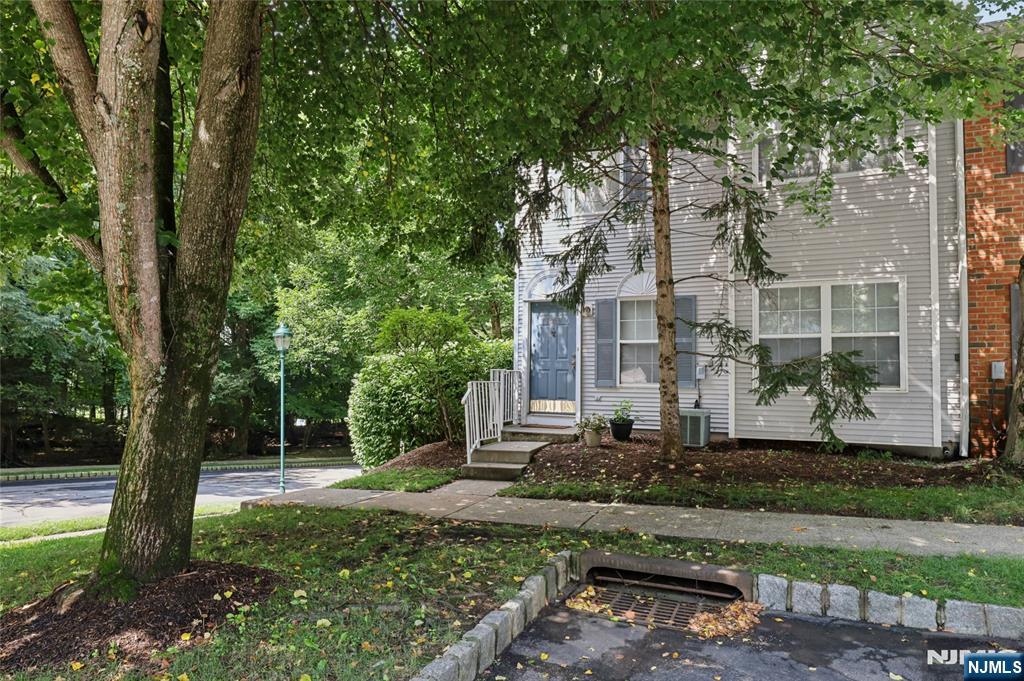 2053 Charles Court