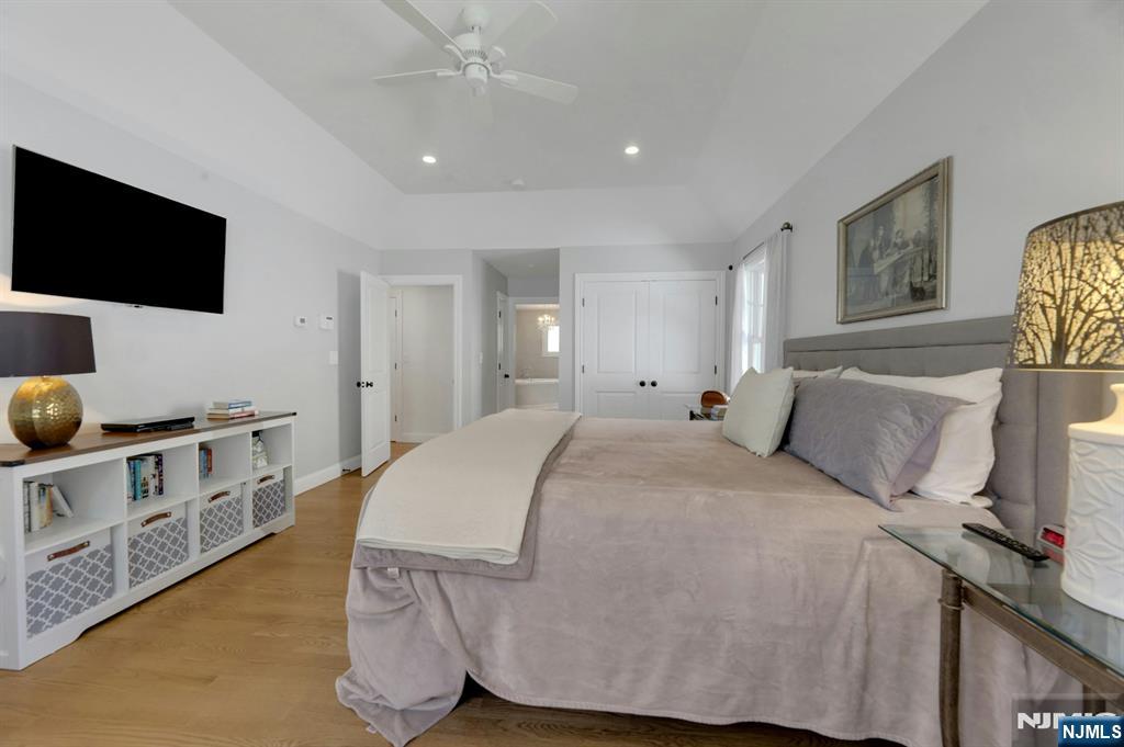 23 Hollybrook Road