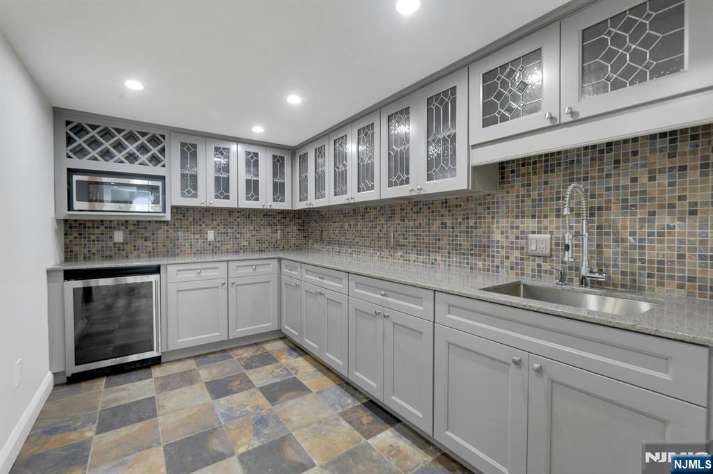 23 Hollybrook Road