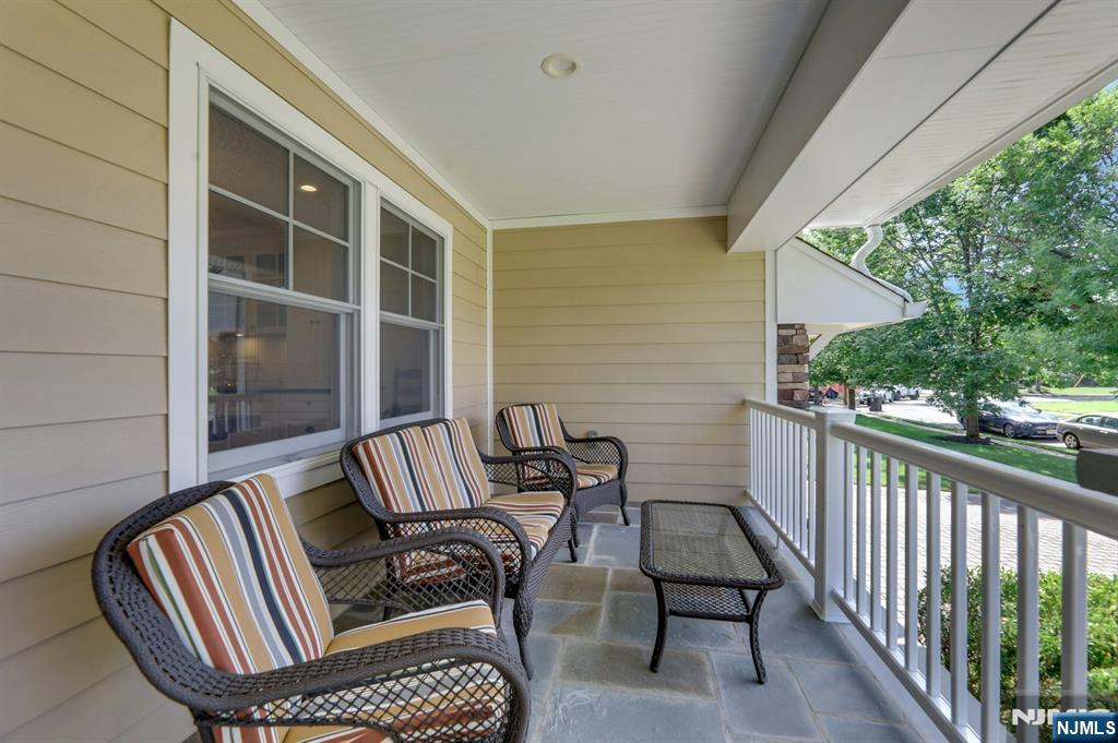 23 Hollybrook Road