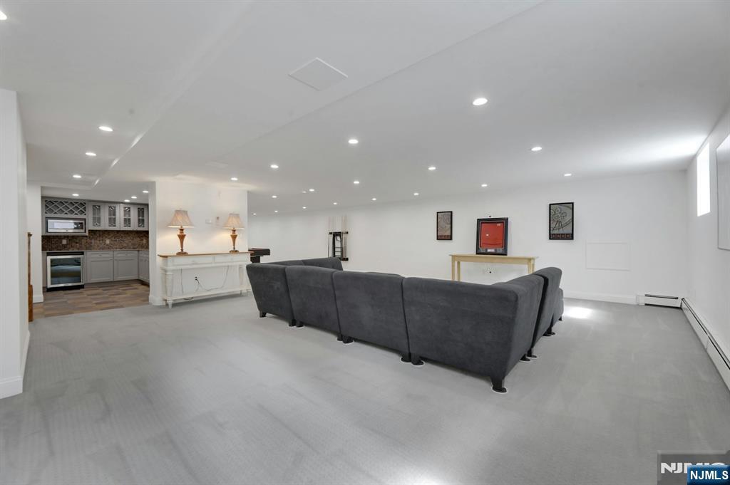 23 Hollybrook Road