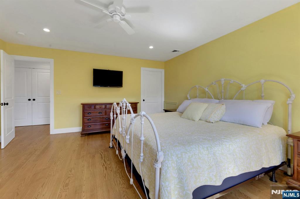 23 Hollybrook Road