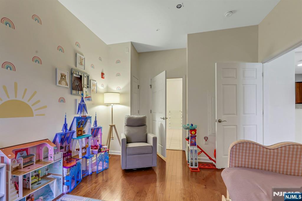 1109 Riverview Avenue 109