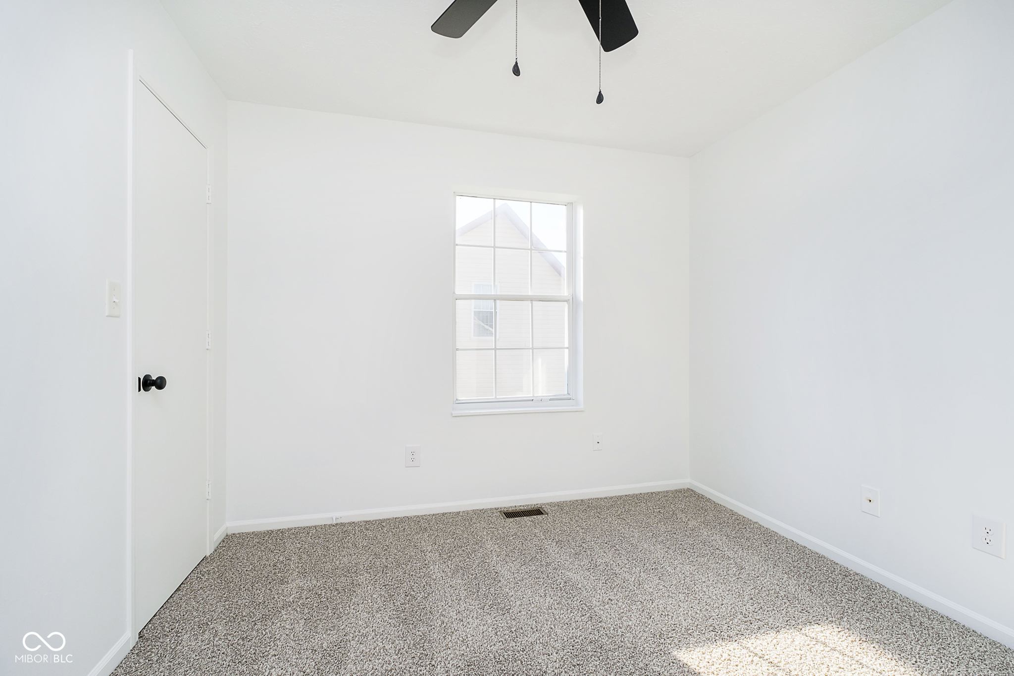 11127 Bayridge Circle W