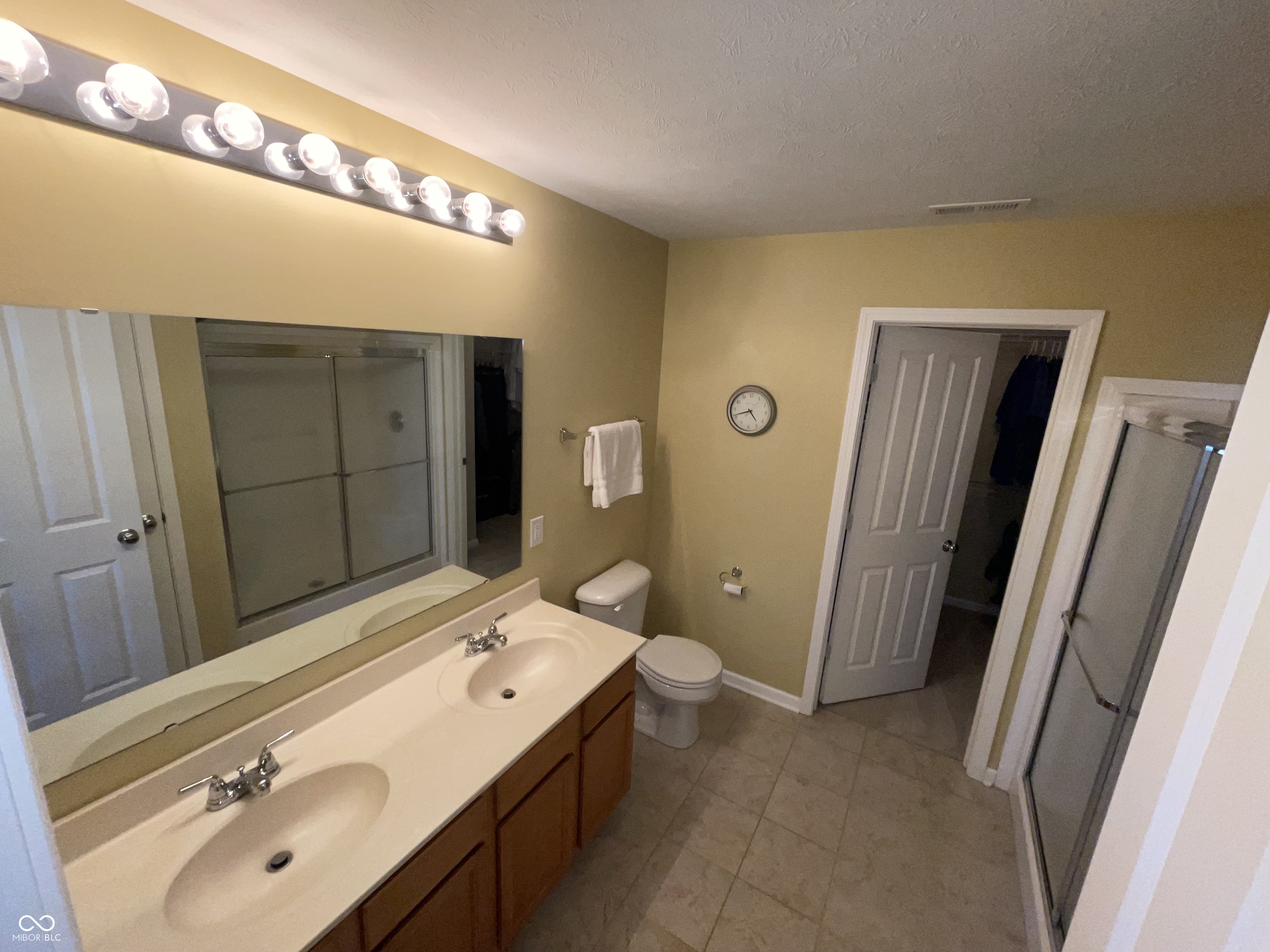 5211 Nicodemus Drive