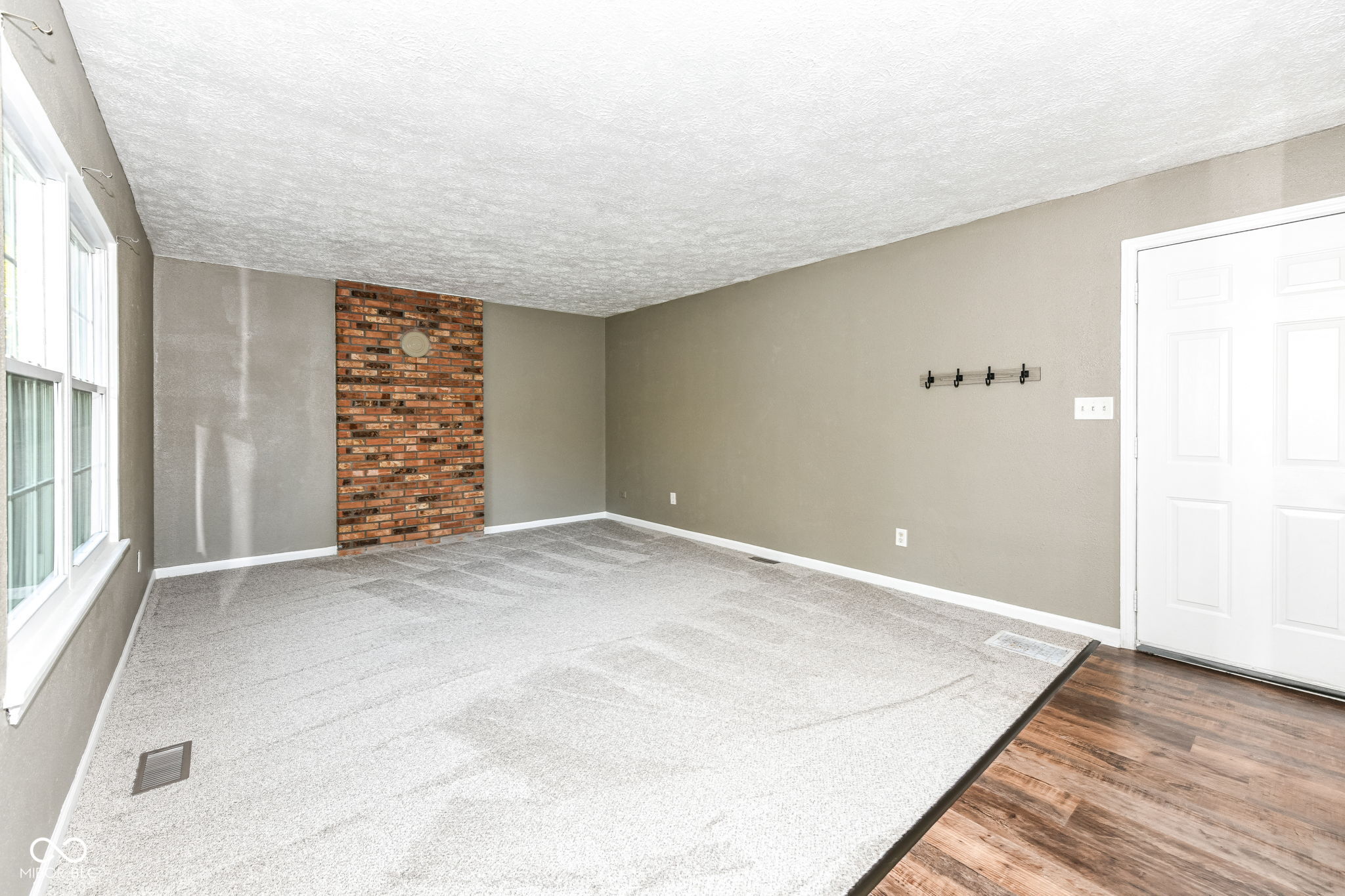 1115 Helena Drive