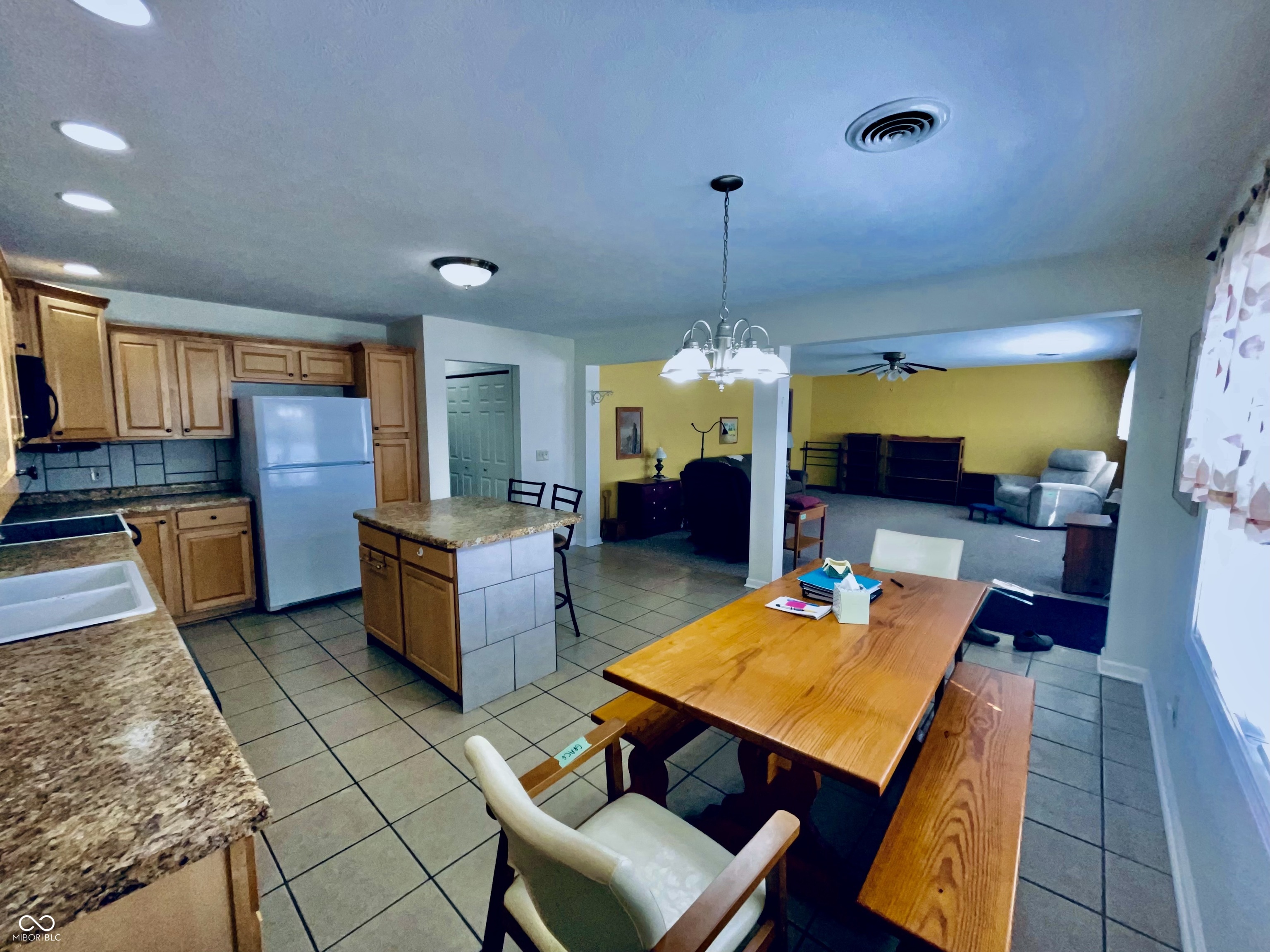 1711 Lafayette Avenue Unit: 5