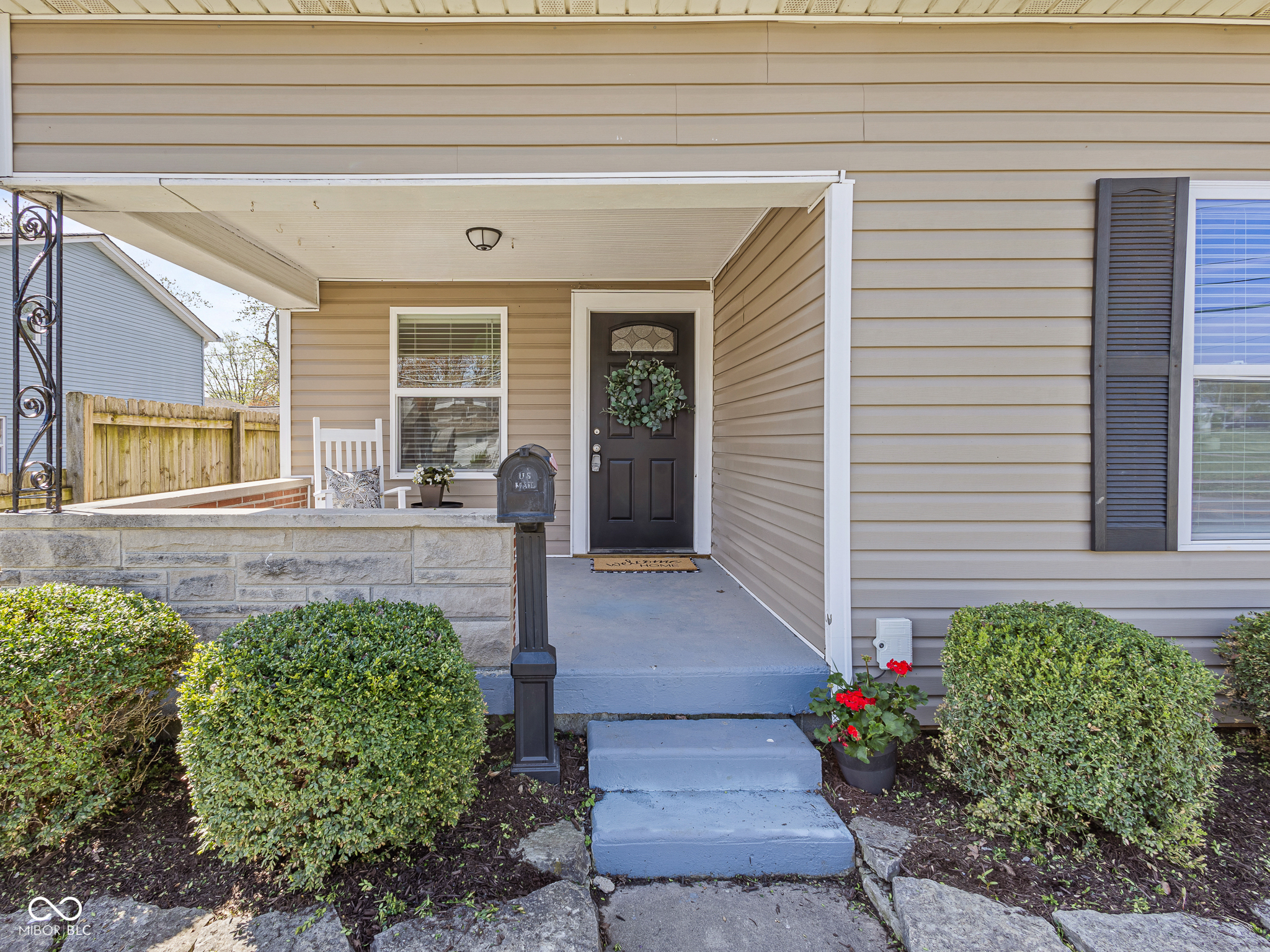 125 W Noble Street