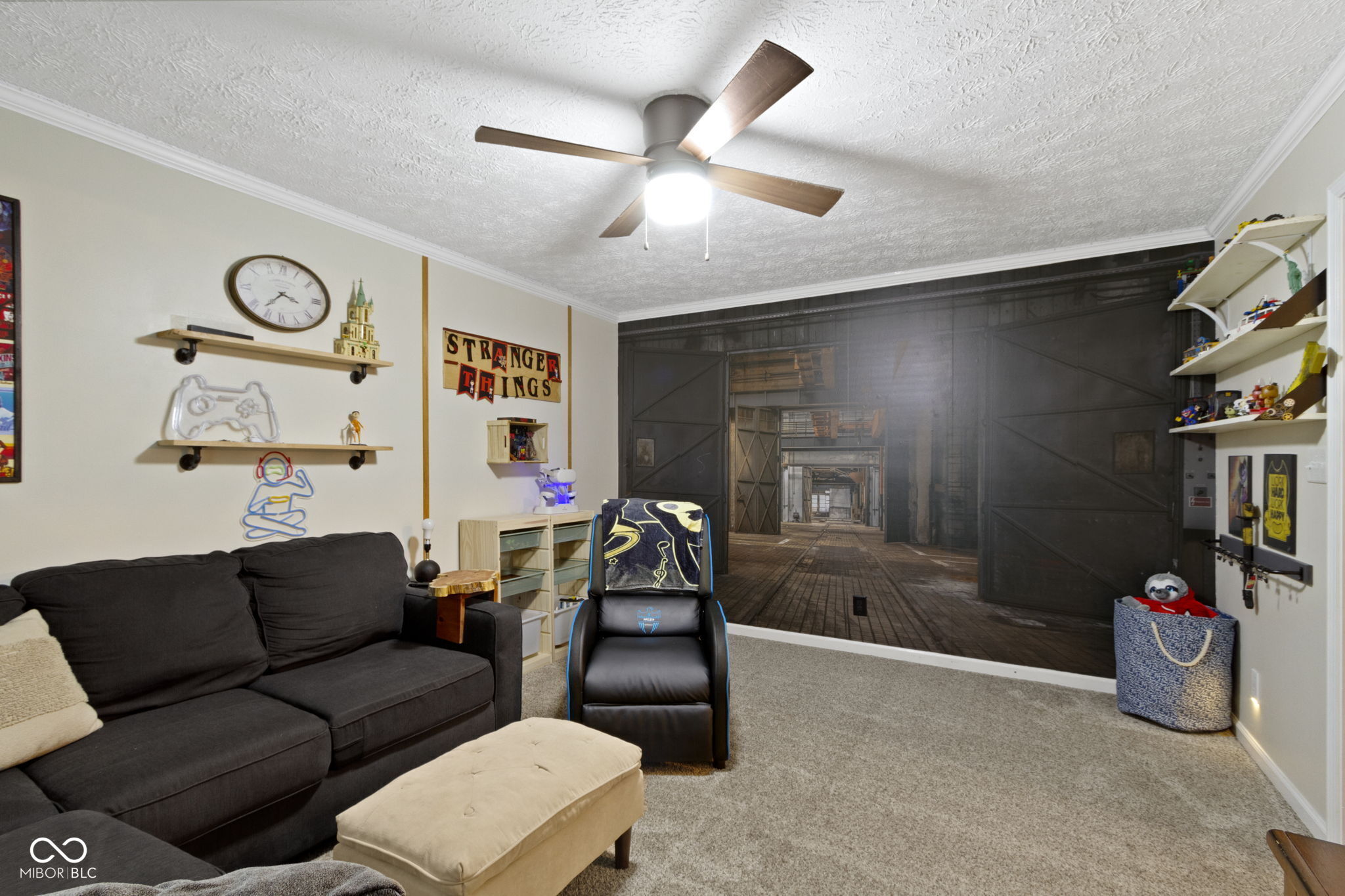 2315 Elm Swamp Road