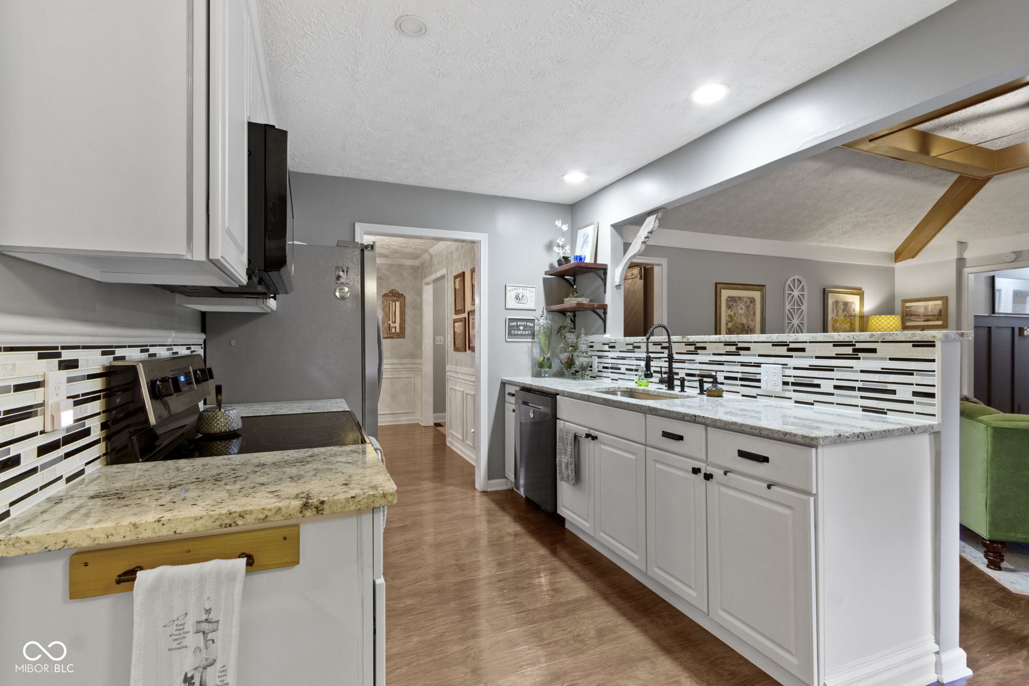 2315 Elm Swamp Road