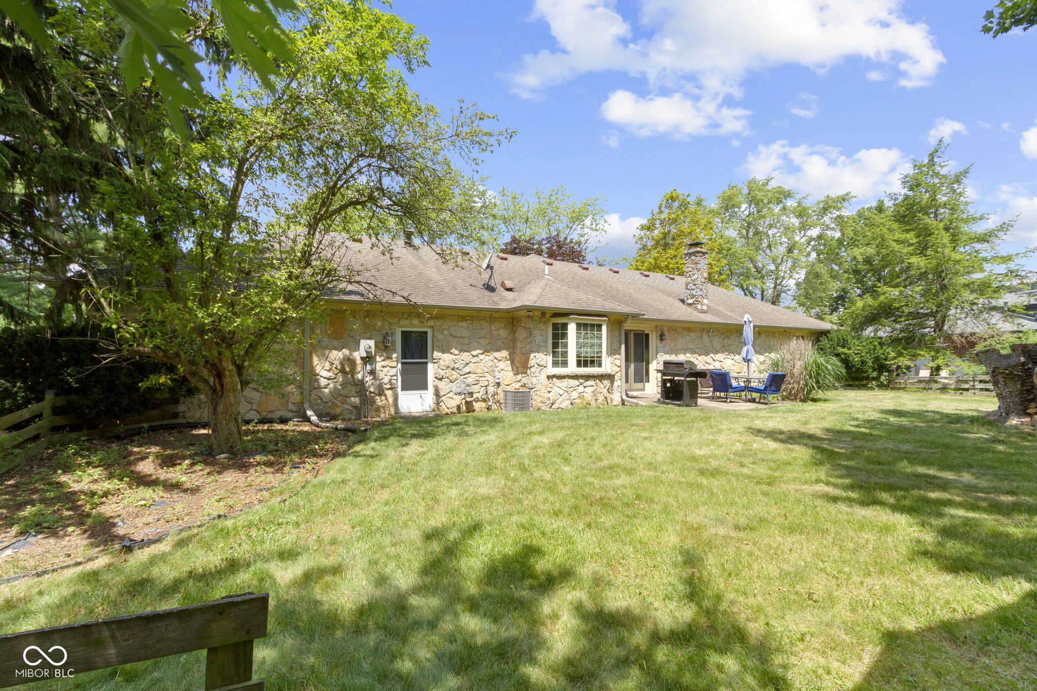 2315 Elm Swamp Road