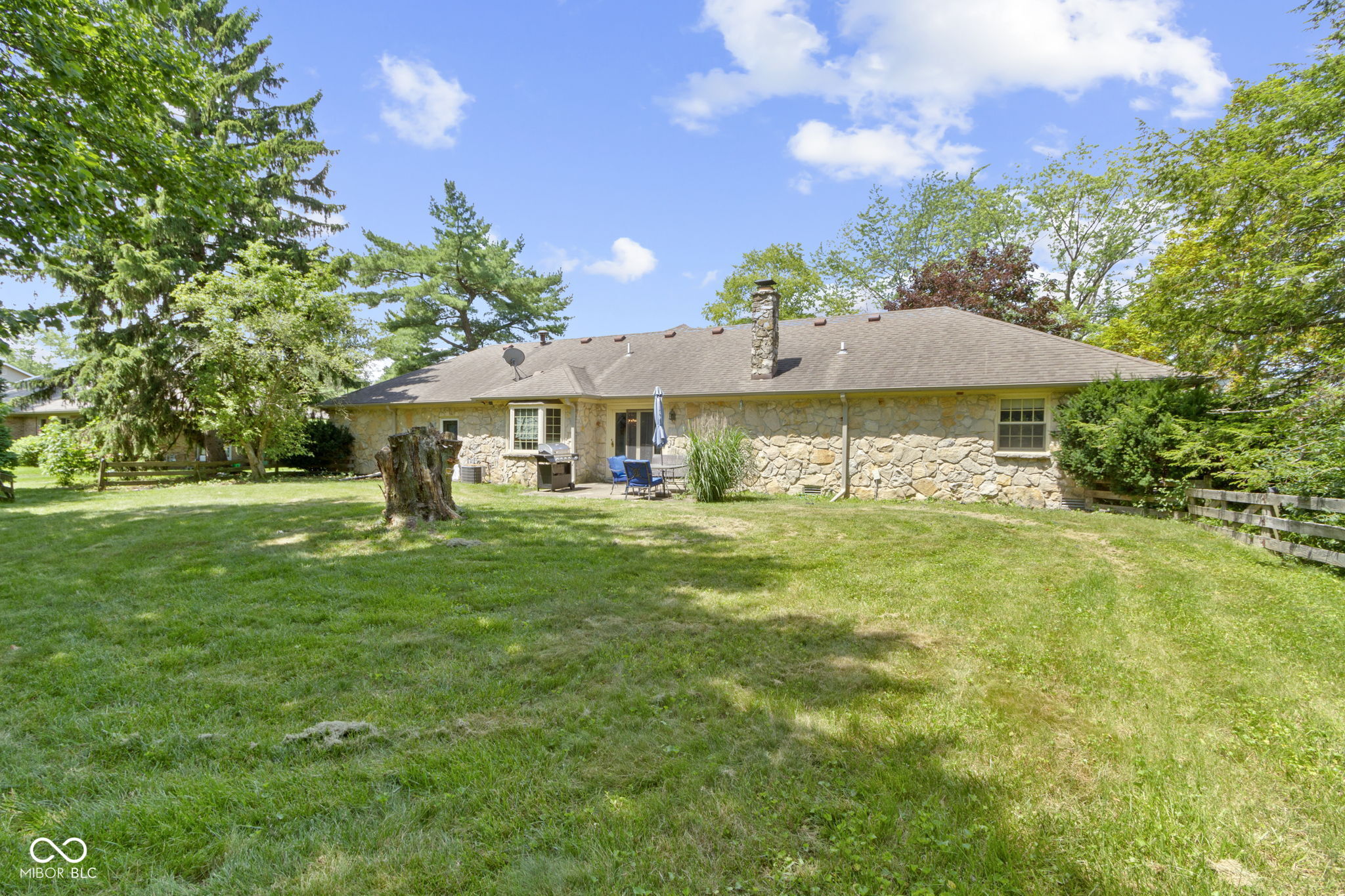 2315 Elm Swamp Road